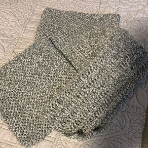 Hand crocheted oven mitts and wash cloth